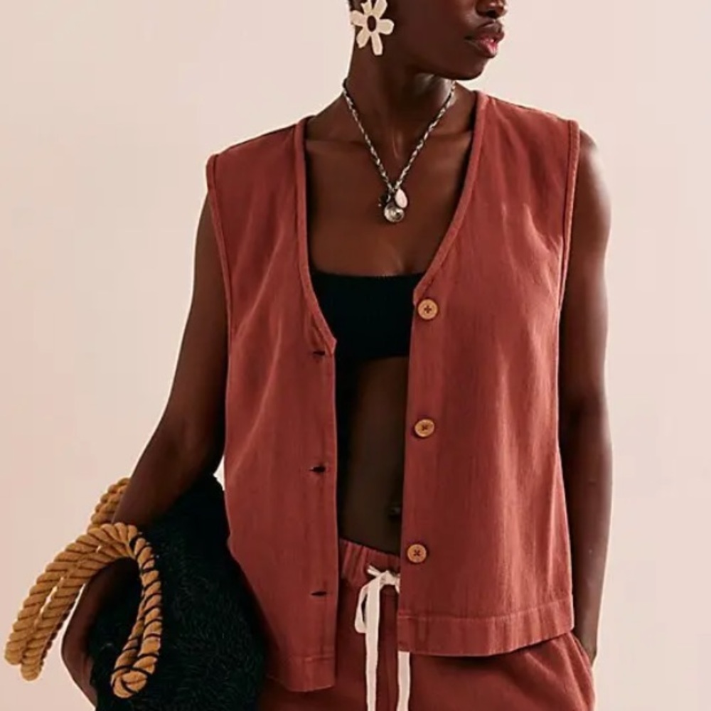 NWOT So Fresh vest by Free People in size XS